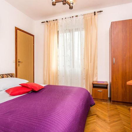 Apartments Maja&Sanja Baska  Bagian luar foto