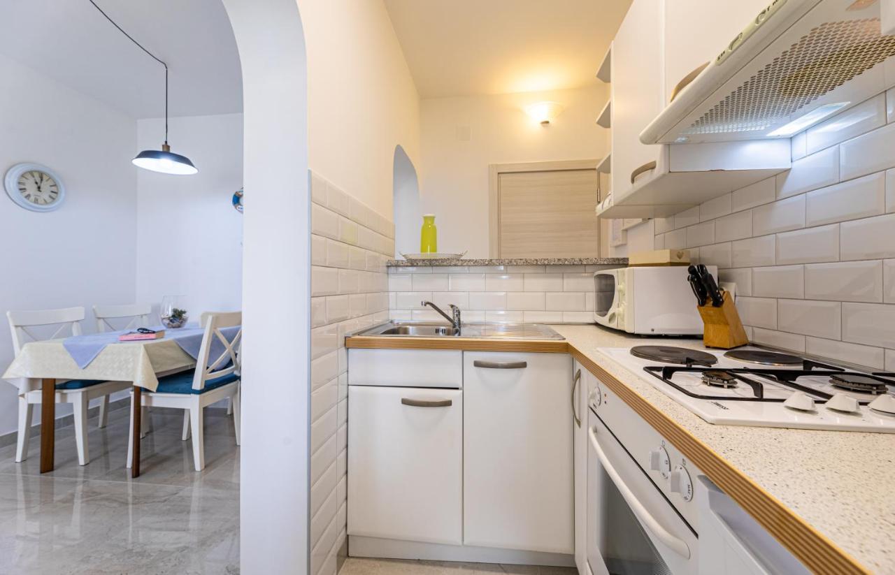 Apartments Maja&Sanja Baska  Bagian luar foto